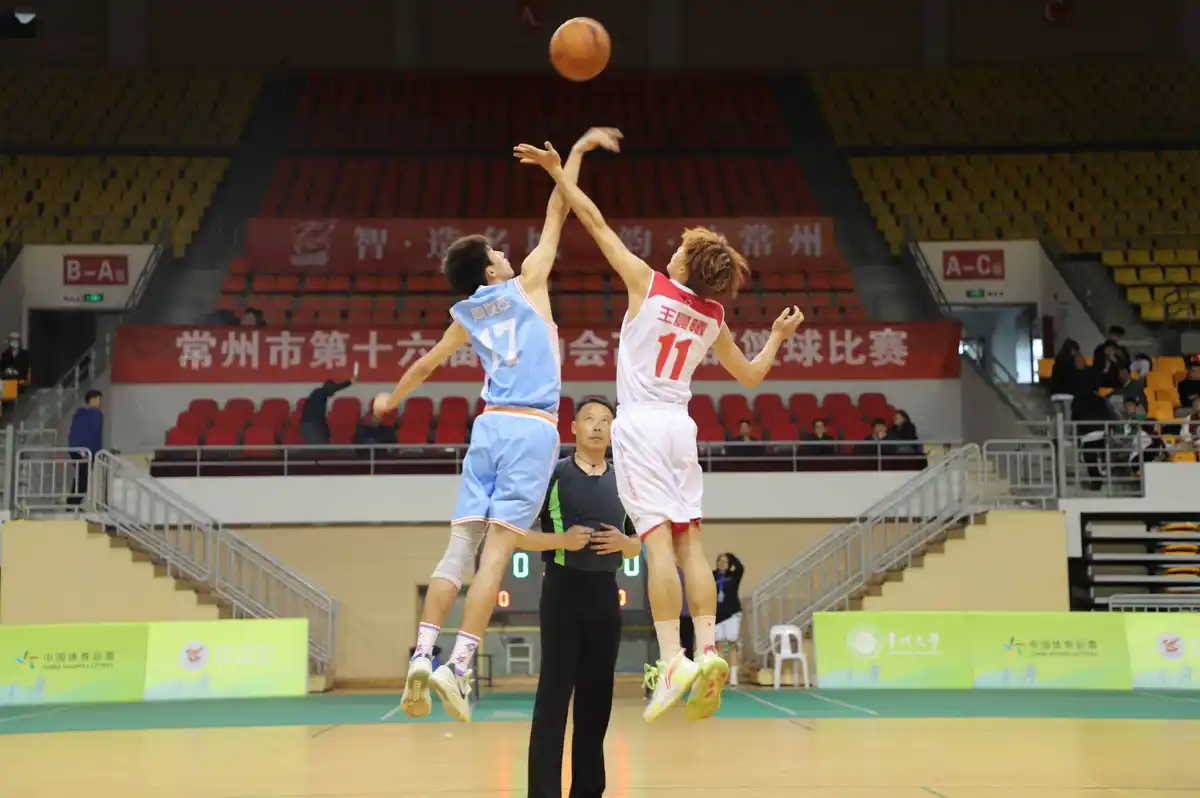 为什么篮球教练要不断改进训练方法_0